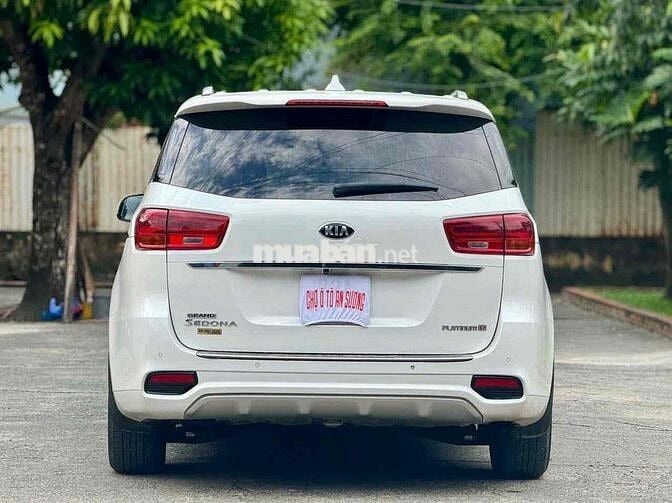 Kia Sedona 2019 2.2 DAT Luxury - 87000 km