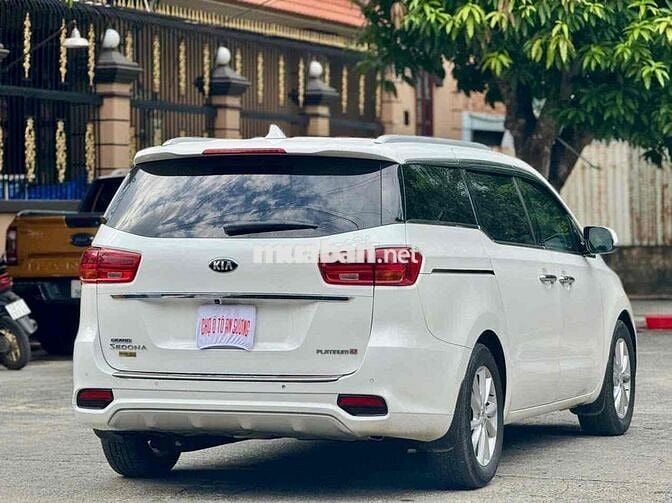 Kia Sedona 2019 2.2 DAT Luxury - 87000 km