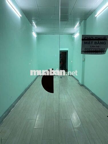 Cho thuê mặt bằng góc đường 2-4 và đường Đặng tất