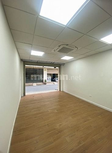 CHO THUÊ NHÀ NGUYÊN CĂN MẶT ĐƯỜNG - 5 TẦNG - 31M2 - CÓ THANG MÁY