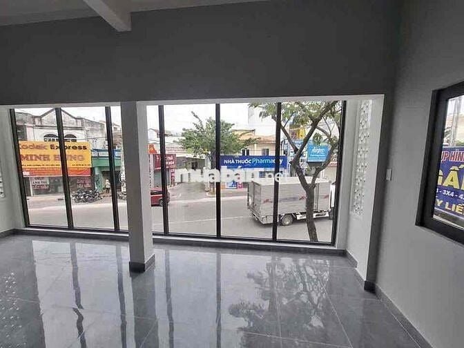 CHO THUÊ MẶT BẰNG MỚI 100% 2 MẶT TIỀN NGAY NGÃ 6 CHÙA BÀ THỦ DẦU- BÌNH