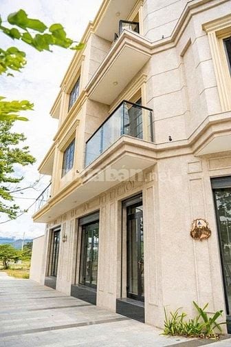 Bán căn shophouse giá rẻ đường 33m liền kề cảng khu TMTD làm Vp và ở