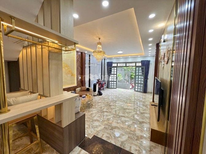 Chủ bán nhà Đường Tầm Vu Bình Thạnh 50m2 Giá 2ty890 lh Vân