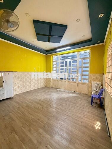 Nhà trệt lầu 4PN đối diện Siêu Thị Lotte chỉ 12 triệu