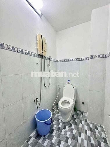 Nhà lầu 2 phòng 2 máy lạnh KDC Thới Nhựt 1