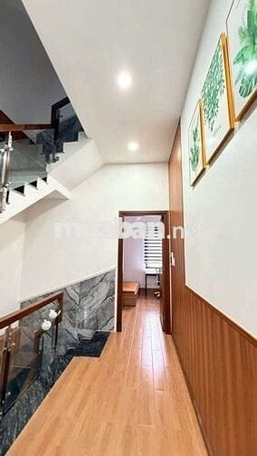 Cho thuê nhà 2 lầu 1 trệt 4pn 4wc khu nhà ở Hoàng Nam 2 Phú Lợi