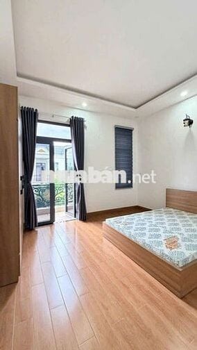 Cho thuê nhà 2 lầu 1 trệt 4pn 4wc khu nhà ở Hoàng Nam 2 Phú Lợi