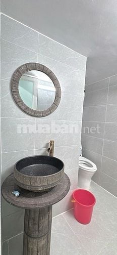 Tập thể  Mai Động – 2 tầng – full nội thất – 2 ngủ khép kín – ở ngay