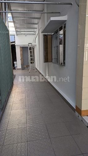 CHO THUÊ NHÀ NGUYÊN CĂN 114M² – HẺM Ô TÔ – GẦN KHU CHẾ XUẤT LINH TRUNG