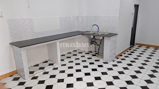 CHO THUÊ NHÀ NGUYÊN CĂN 114M² – HẺM Ô TÔ – GẦN KHU CHẾ XUẤT LINH TRUNG