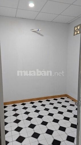 CHO THUÊ NHÀ NGUYÊN CĂN 114M² – HẺM Ô TÔ – GẦN KHU CHẾ XUẤT LINH TRUNG