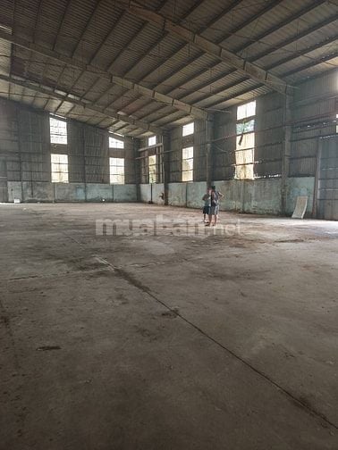 Cho thuê nhà xưởng khu vực đức hòa 2000m, 3000m 5000m 