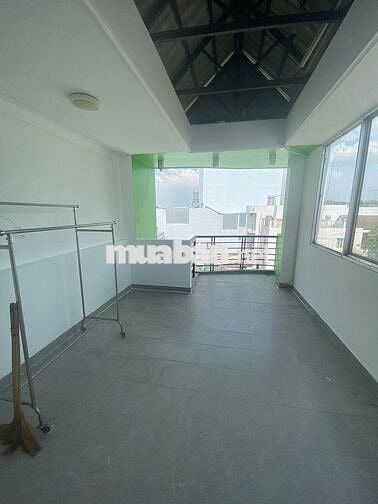 Chính chủ cho thuê HXH Nguyễn Văn Nghi - ĐH Công Nghiệp - 4 Lầu