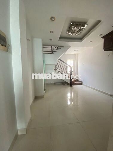 Chính chủ cho thuê HXH Nguyễn Văn Nghi - ĐH Công Nghiệp - 4 Lầu