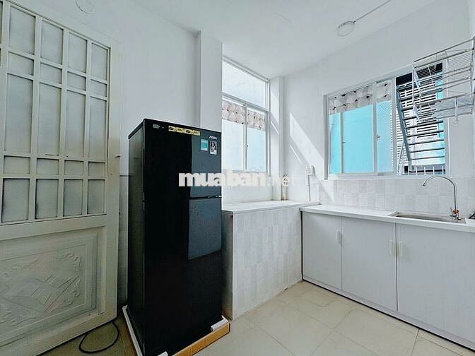 Phòng 80/ Dương Quảng Hàm P5 Gò Vấp 30m2 FNT cao cấp. Giá 5 triệu