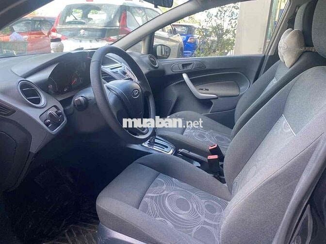 Ford Fiesta 2013 1.6 AT Hatchback - 42000 km