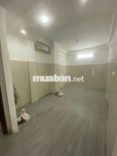 Chính chủ cho thuê HXH Nguyễn Văn Nghi - ĐH Công Nghiệp - 4 Lầu