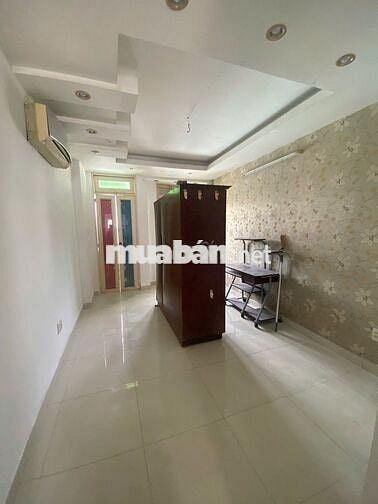 Chính chủ cho thuê HXH Nguyễn Văn Nghi - ĐH Công Nghiệp - 4 Lầu