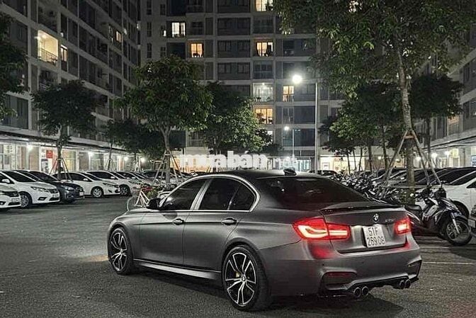 BMW 3 Series 2***0 km