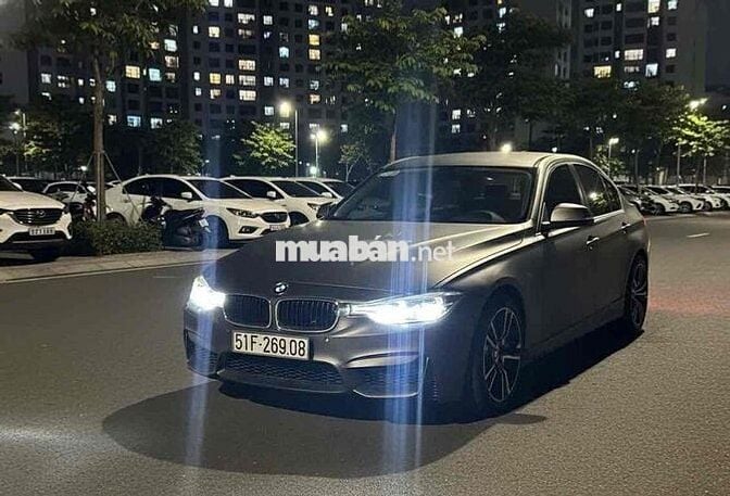 BMW 3 Series 2***0 km