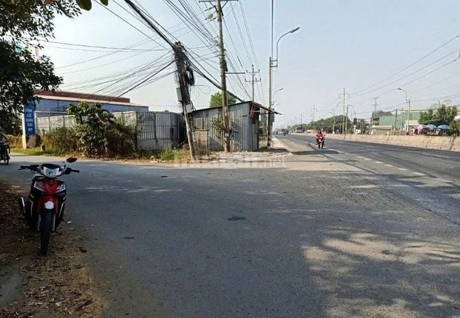 BÁN ĐẤT ĐẸP GIÁ TỐT TẠI HẺM 1 QL 1A, BẾN LỨC, LONG AN