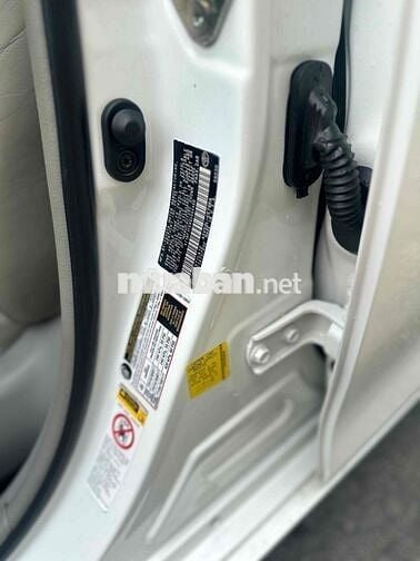 Toyota Camry 2015 XLE 2.5 AT - 76000 km