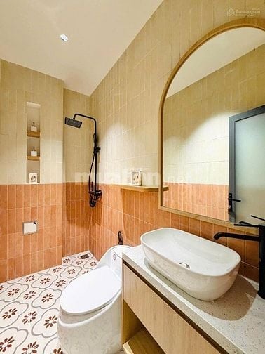 Nhà đẹp giá siêu tốt Đ.Phan Văn Trị P.10 Q.Gò Vấp giá 2 tỷ 790tr/60m2.