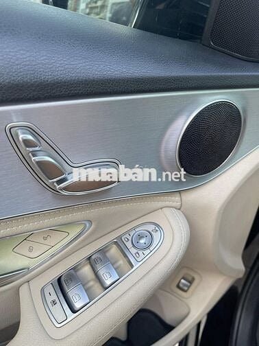 Mercedes-Benz C200 2016 Đen 62000 km