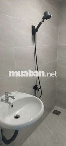 Cho thuê nhà mới xây vào ở ngay chỉ 6tr có bớt gần chợ Hiệp Bình