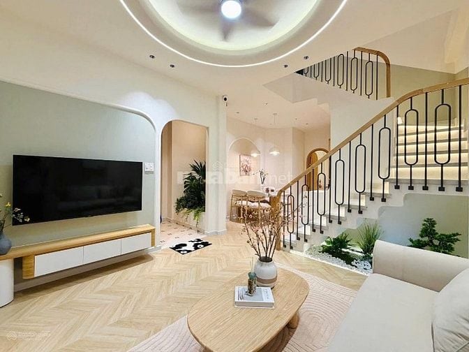 Nhà đẹp giá siêu tốt Đ.Phan Văn Trị P.10 Q.Gò Vấp giá 2 tỷ 790tr/60m2.