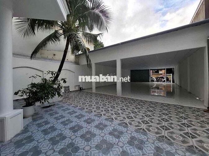 MẶT TIỀN KINH DOANH BÌNH LONG - 10 x 40 - 2 LẦU - TRỐNG SUỐT