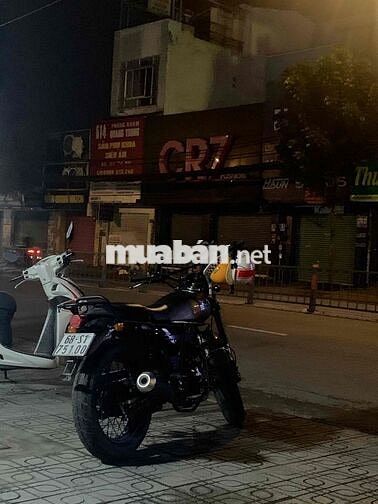 GPX Legend 150 FI Xám 20000 km