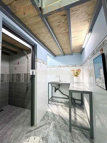 Hỗ trợ cọc 50%, phòng mới xây keng 100%