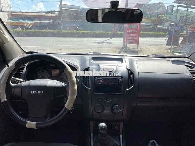 Isuzu Mu X 2017 2.5 4X2 MT - 101000 km