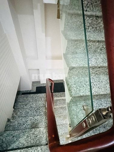 •  [BÁN NHÀ QUẬN 11] Trần Quý Sát mặt tiền 3/2 – nhà đẹp vuông A4 