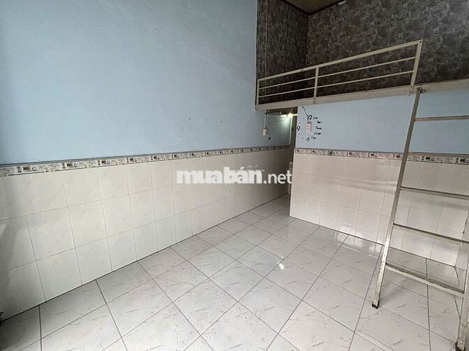 Phòng Gác - Máy Lạnh Giá Rẻ Ngay Tô Ngọc Vân - Gần ĐH Văn Hiến