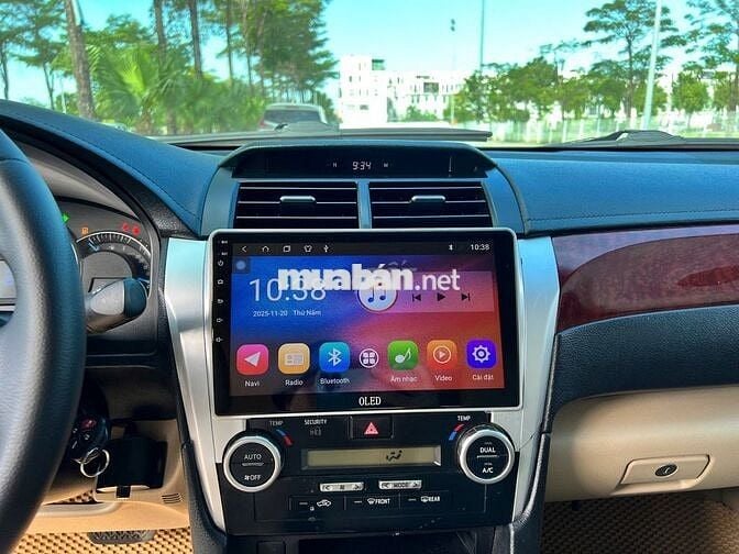 Toyota Camry 2.5G 2013 màu đen