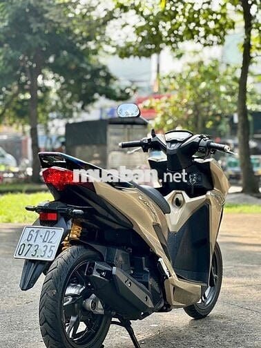 Honda Vario 125cc 2021 - chính chủ ký uỷ quyền