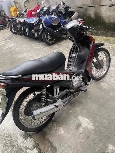 Yamaha Taurus SR màu Đỏ