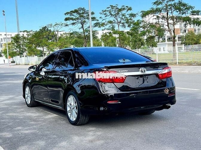 Toyota Camry 2.5G 2013 màu đen