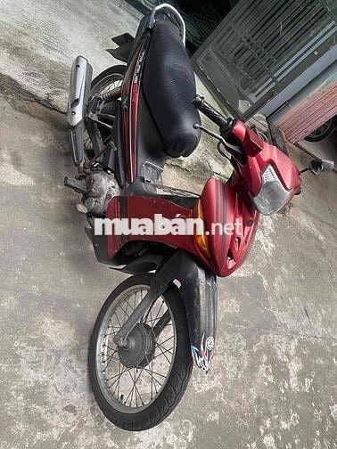 Yamaha Taurus SR màu Đỏ