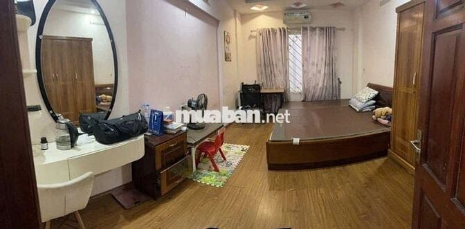 Cho thuê nhà riêng ngõ 541 Lĩnh Nam - 30m2 - 5 tầng mới - giá 10tr