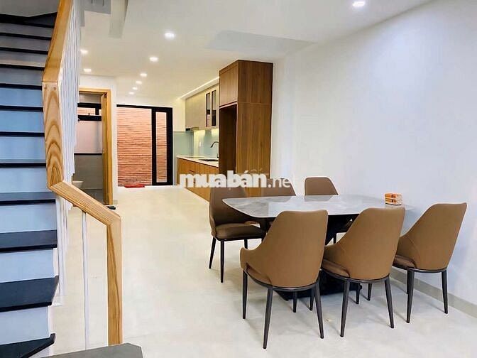 BÁN GẤP NHÀ PHỐ BCONS SỔ SẴN 4 TẦNG, VIEW ĐẸP, GẦN LÀNG ĐH, GA METRO