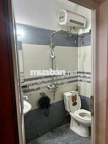 Cho thuê nhà riêng ngõ 541 Lĩnh Nam - 30m2 - 5 tầng mới - giá 10tr