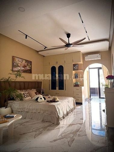 Nhà dt108m2 đúc 5 tầng 8pn thang máy hẻm 12m Lê Văn Quới,Q.Bình Tân