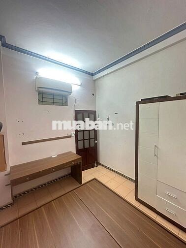 Cho Thuê nhà riêng ngõ 13 Lĩnh Nam - 30m2 - 4 tầng - 3 ngủ - giá 9tr