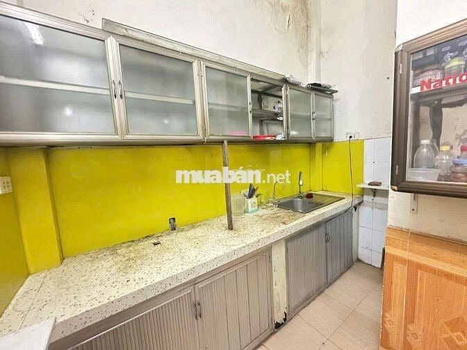 Cho Thuê nhà riêng ngõ 13 Lĩnh Nam - 30m2 - 4 tầng - 3 ngủ - giá 9tr