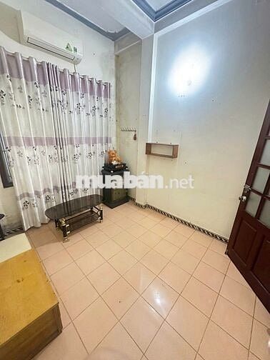 Cho Thuê nhà riêng ngõ 13 Lĩnh Nam - 30m2 - 4 tầng - 3 ngủ - giá 9tr