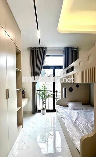 CHO THUÊ CĂN HỘ GIƯỜNG TẦNG BAN CÔNG CỬA SỔ NGAY TOÀ KEANGNAM