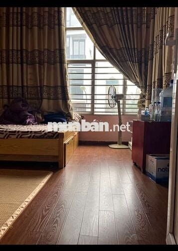 Tôi cần bán nhà mặt phố Yên Phụ nhỏ Tây Hồ 6tầng full nội thất